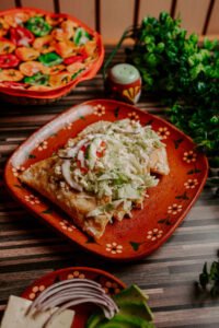 Empanadas veracruzanas de res pollo queso y zaragalla